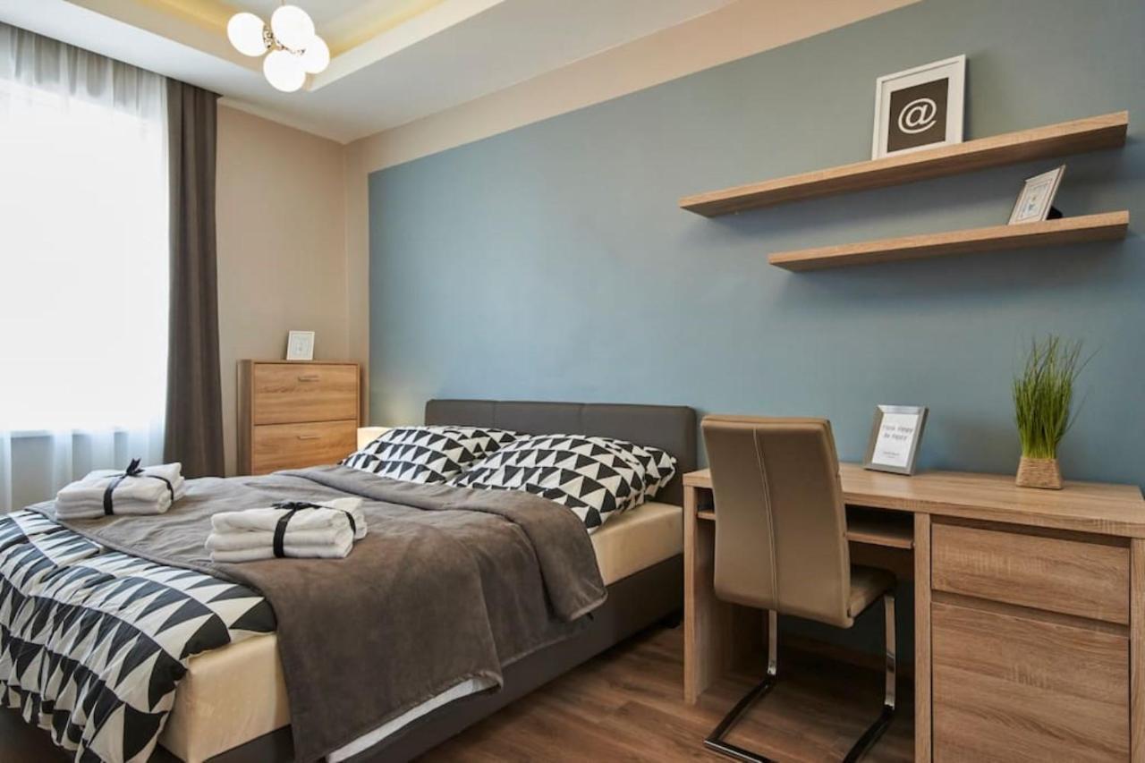 Orangehomes Fantastic 3 Bedrooms Apartment Dohany Street Будапешт Экстерьер фото
