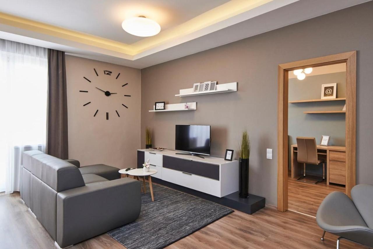 Orangehomes Fantastic 3 Bedrooms Apartment Dohany Street Будапешт Экстерьер фото